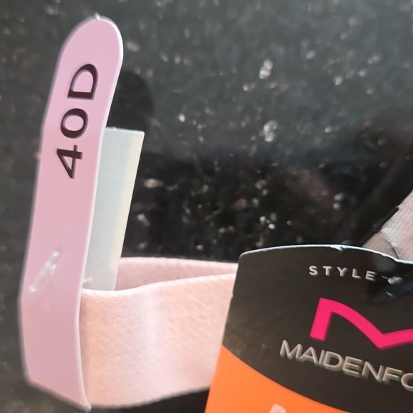 Maidenform lace back racer back bra - Picture 2 of 5